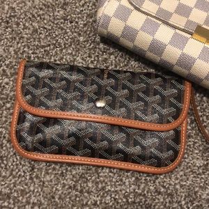 Authentic goyard saint louis pouch